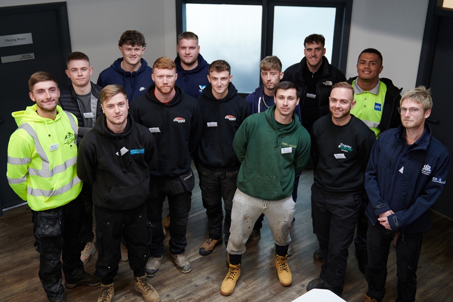 Roofing BMI Apprentices