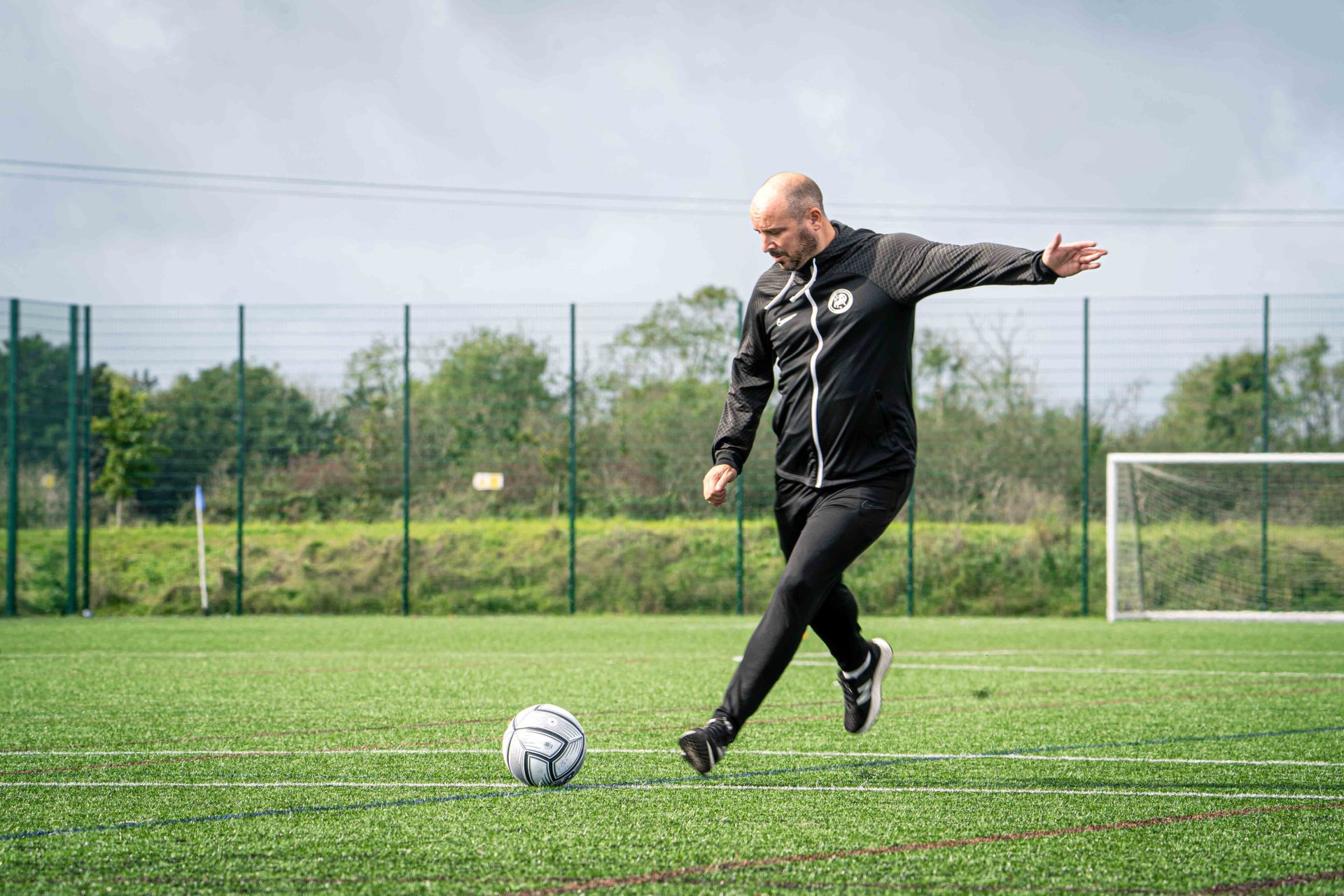 South Devon College is pleased to welcome a new Head Coach to its Pro:Direct Academy. Kev Wills is an experienced and talented coach who is joining the ranks of coaching staff at the college’s dedicated football course, Pro:Direct Academy.